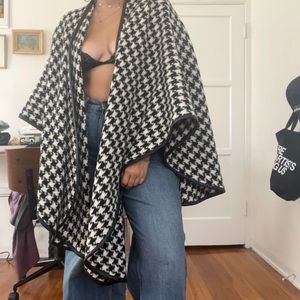 vintage houndstooth cape with faux leather trim